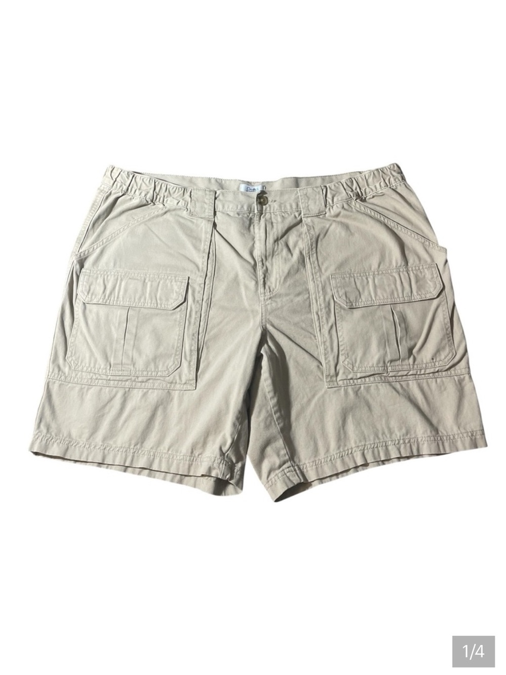 C39- Men’s 46 Croft & Barrow Light Tan Cargo Shorts